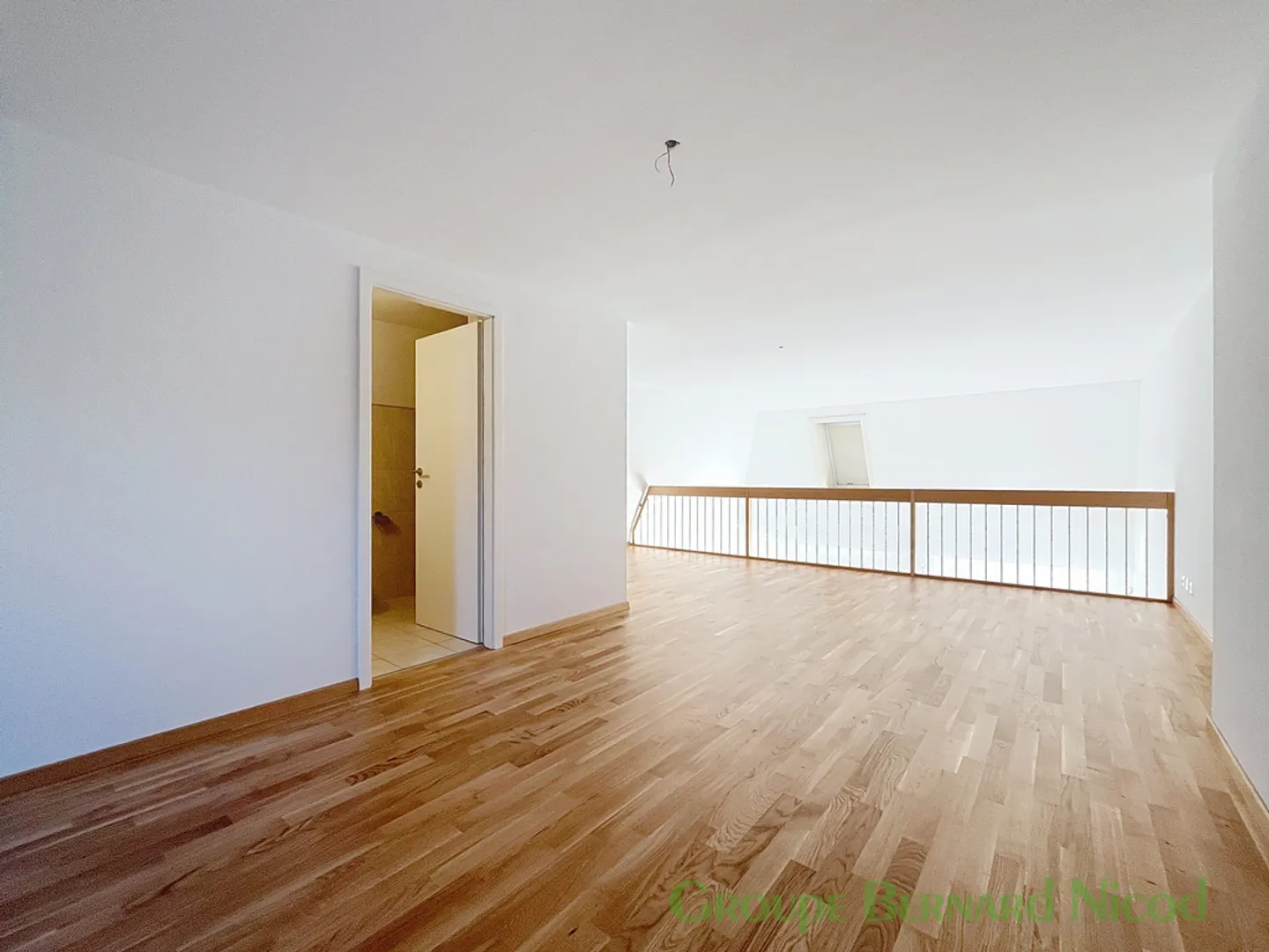 3.5 Room Apartment - Photo 9 of 12