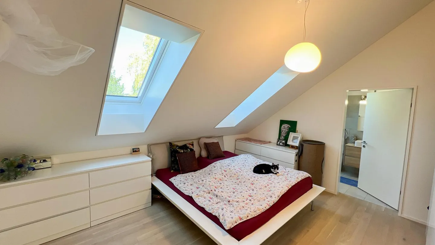 Appartamento attico 3 1/2 locali ultra moderno con loggia e vista lago a Mörschwil - Foto 6 di 10