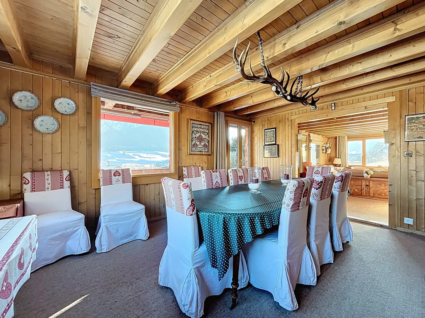 Chalet Alpin Exceptionnel - Photo 4 sur 13