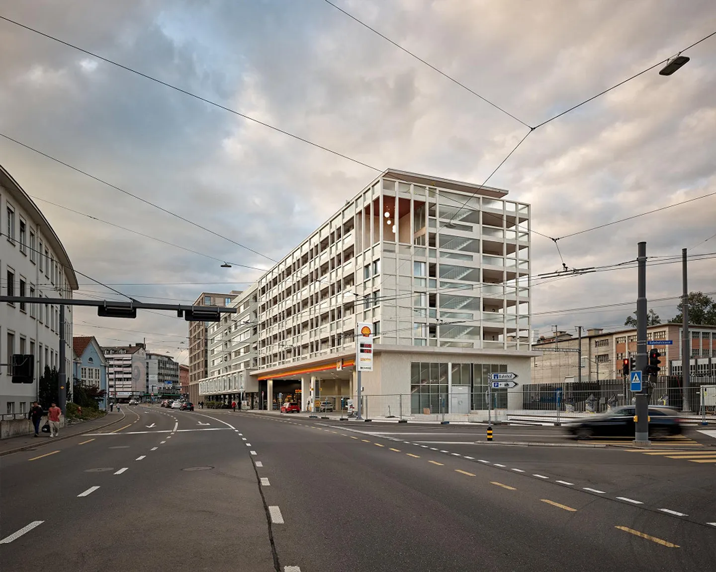 3.5-Room Apartment Central South, Emmenbrücke - Photo 1 of 6