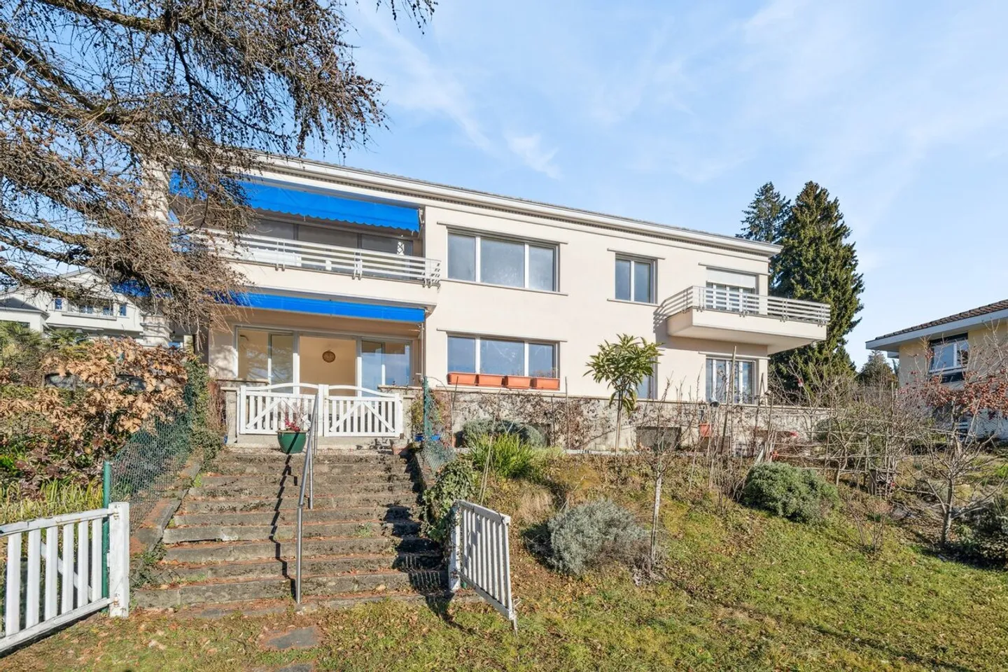 Magnifique appartement de 4 1/2 pces avec terrasse et jardin privatif - Photo 1 sur 13