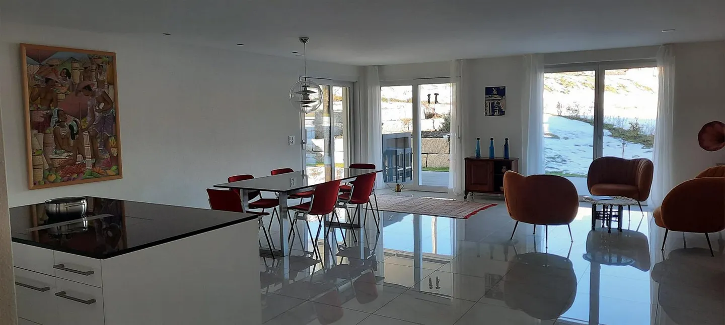 Luxuriöse Gartenwohnung - Foto 3 von 6