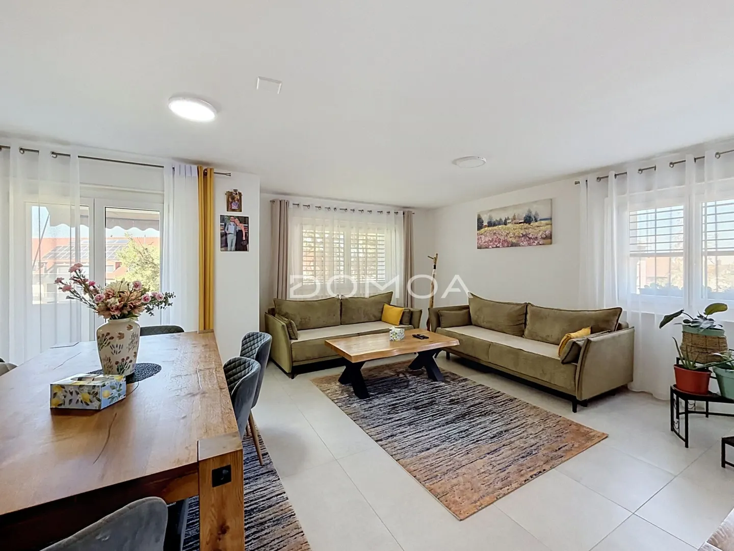 Beautiful renovated 4.5-room apartment - Photo 2 of 13