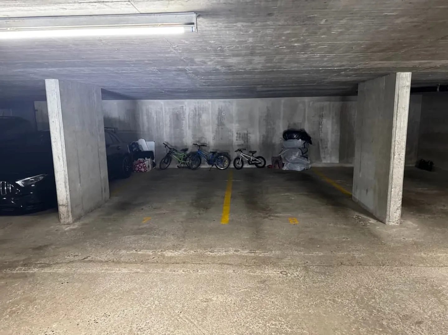 Investment Opportunity: 4.5 Rooms in a Quiet Location, 1st Floor - Photo 12 of 13