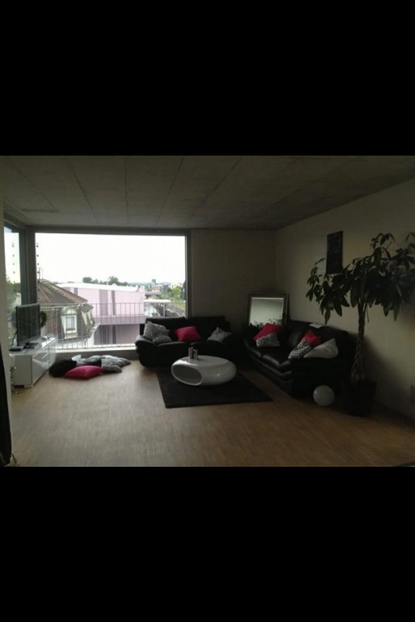 6.5 Room Apartment / 191 m2 / spacious, bright, with lake view - Photo 3 of 13