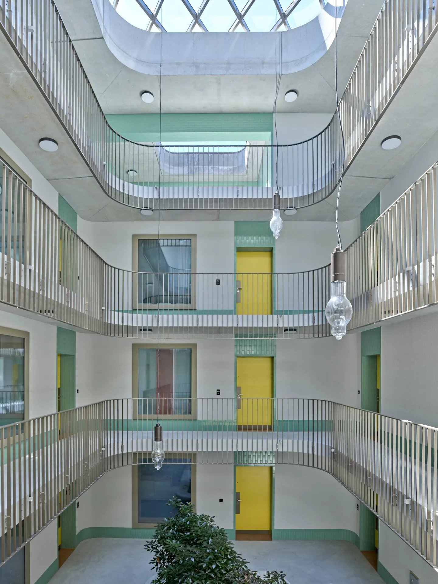 91m² Büro-/Verkaufsfläche im EG mit Küche & Nebenräumen in Embrach - Foto 6 von 6