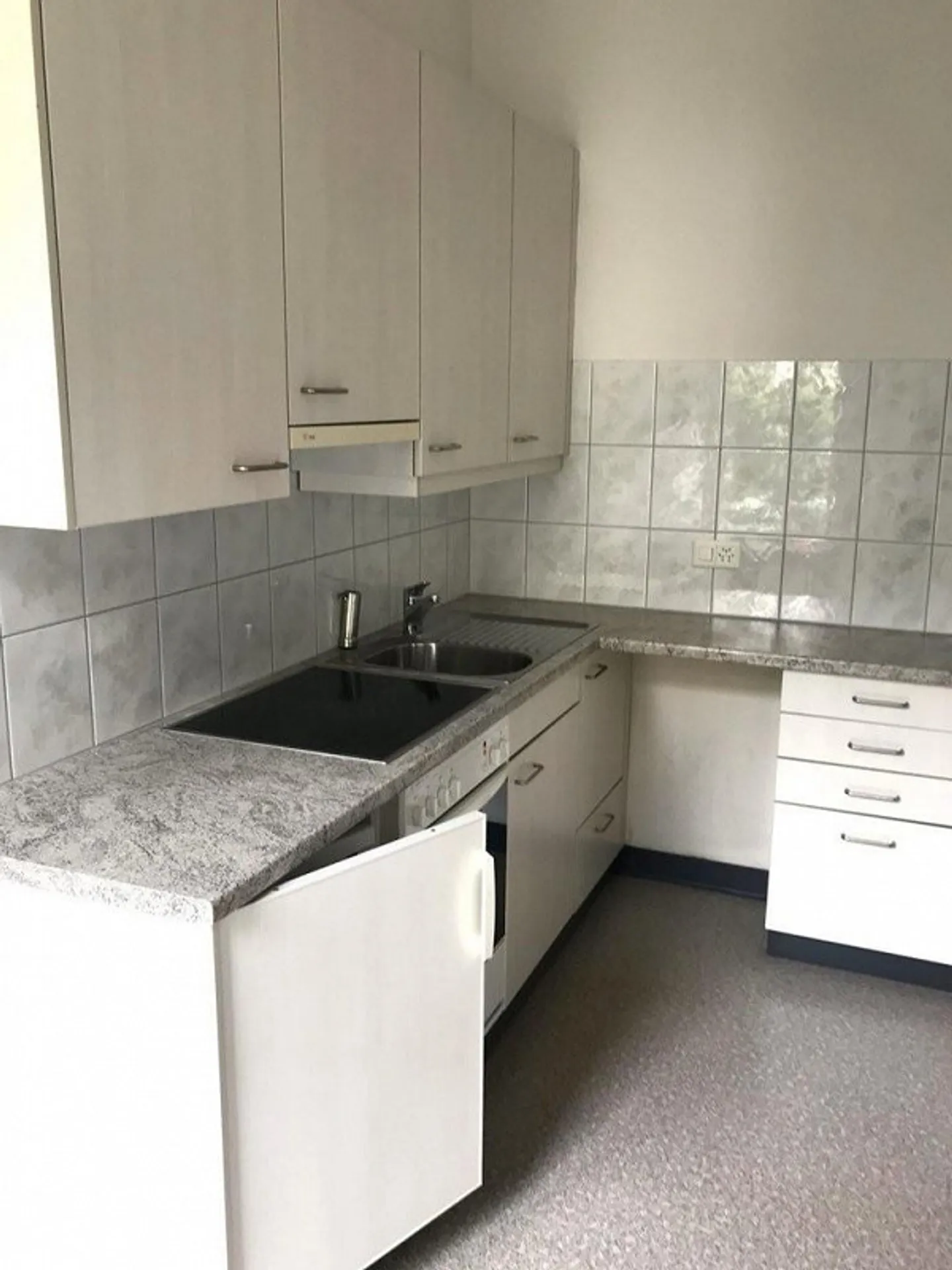 Die soziale Alterswohnung im Breitsch - Foto 2 von 4