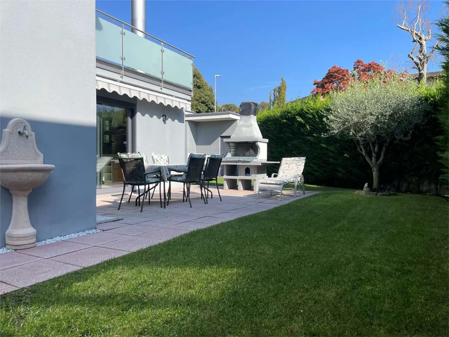 Villa of high standard in the most exclusive area of Cademp - Photo 1 of 13