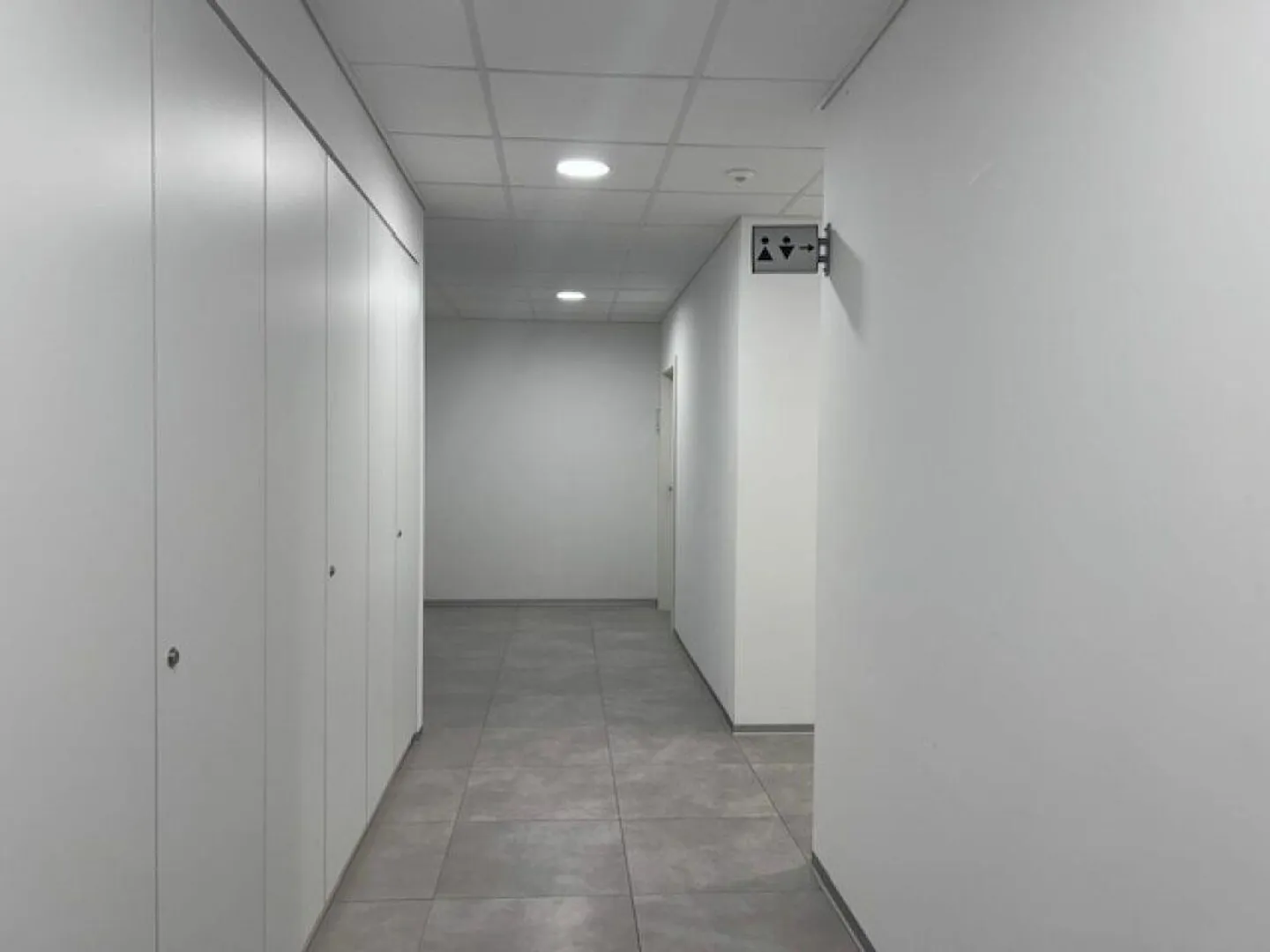BÜROS UND GEWERBLICHE FLÄCHEN IN MODERNEM GEBÄUDE - Foto 11 von 18