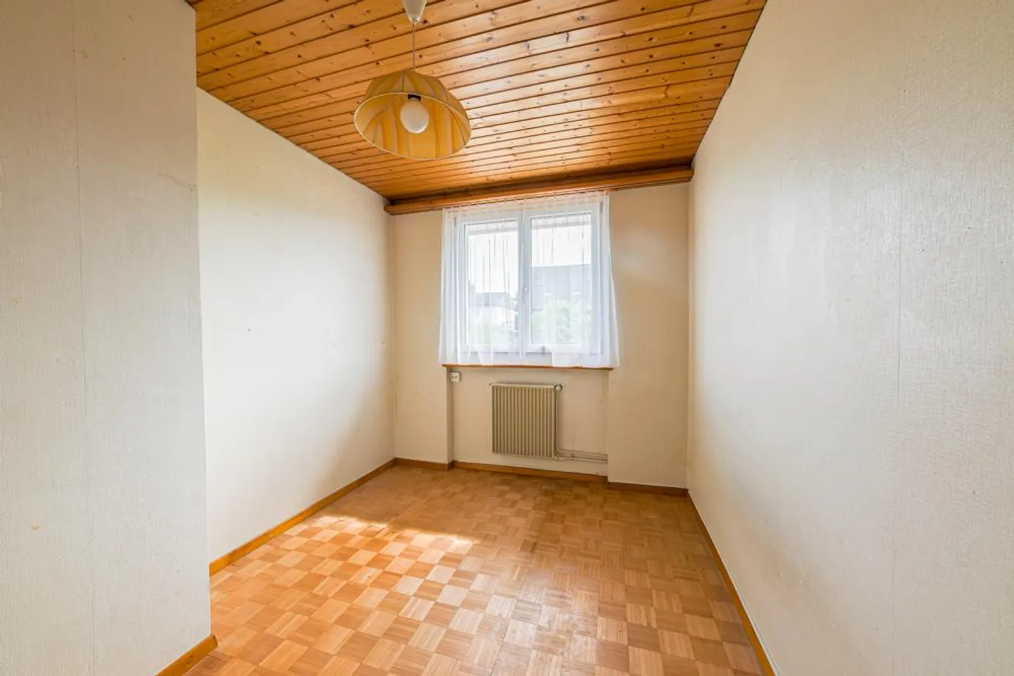 Una casa in una posizione ideale in una strada senza uscita - Foto 5 di 8