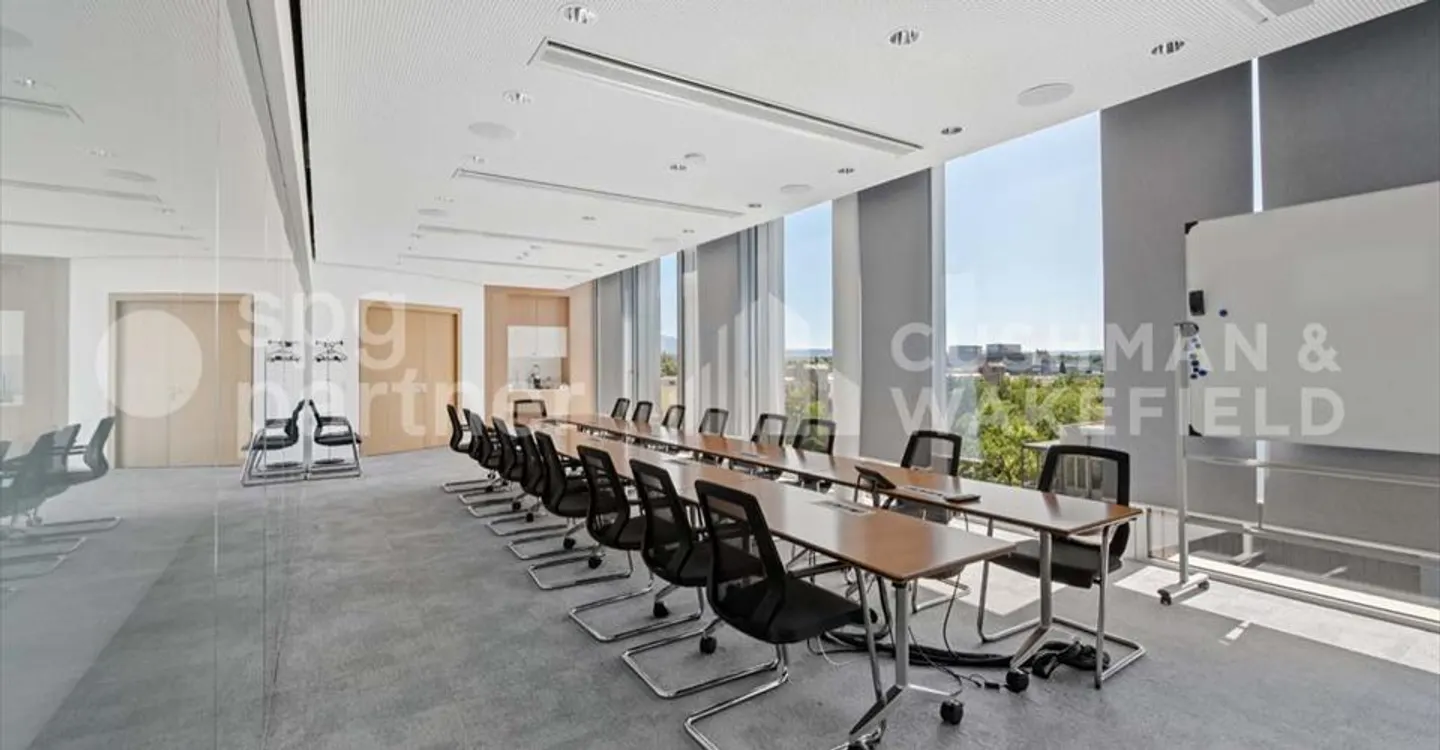 Ateliers High-Tech & Bureaux - Photo 4 sur 13