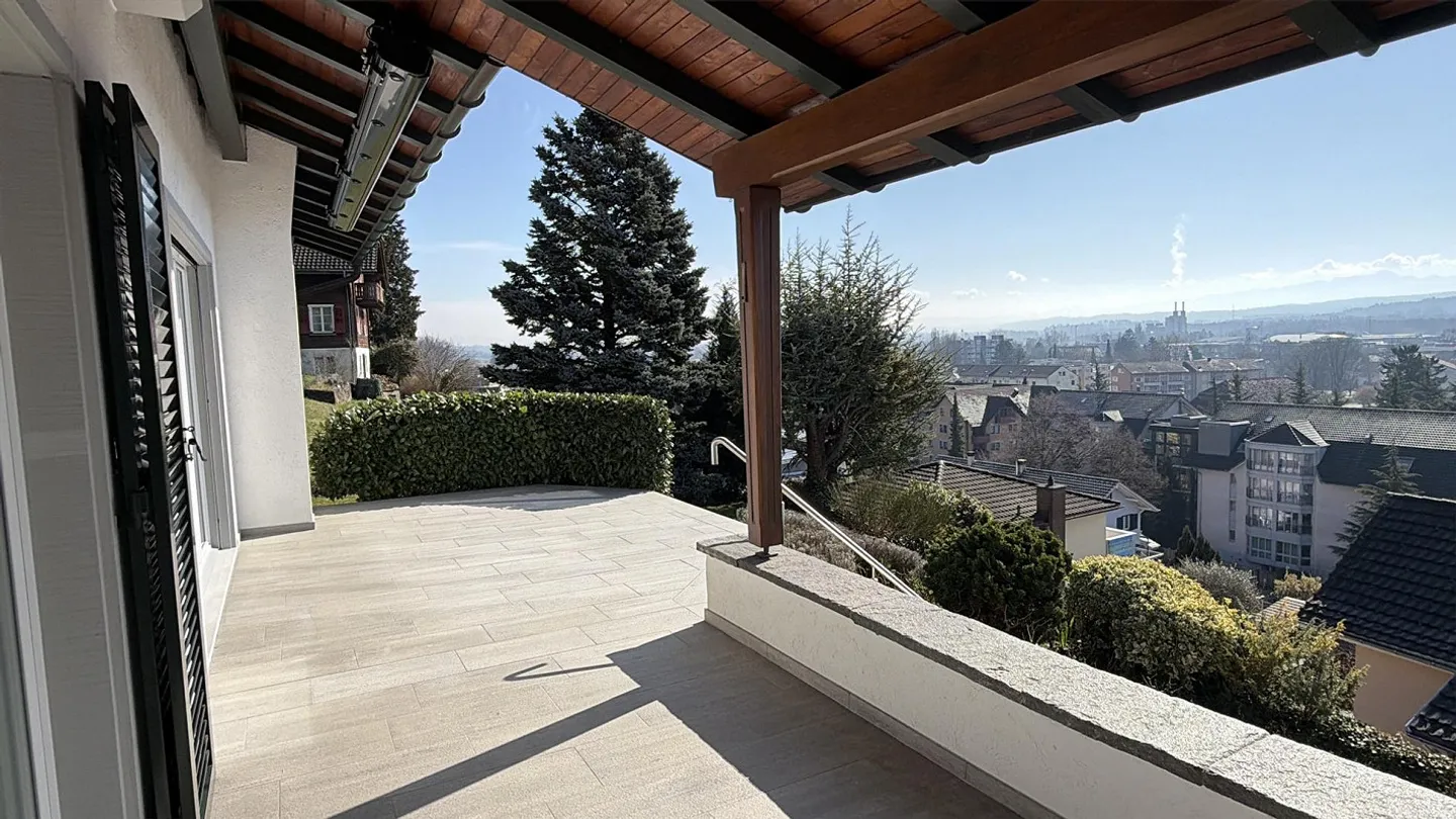 Casa unifamiliare di 6½ stanze - Foto 3 di 5