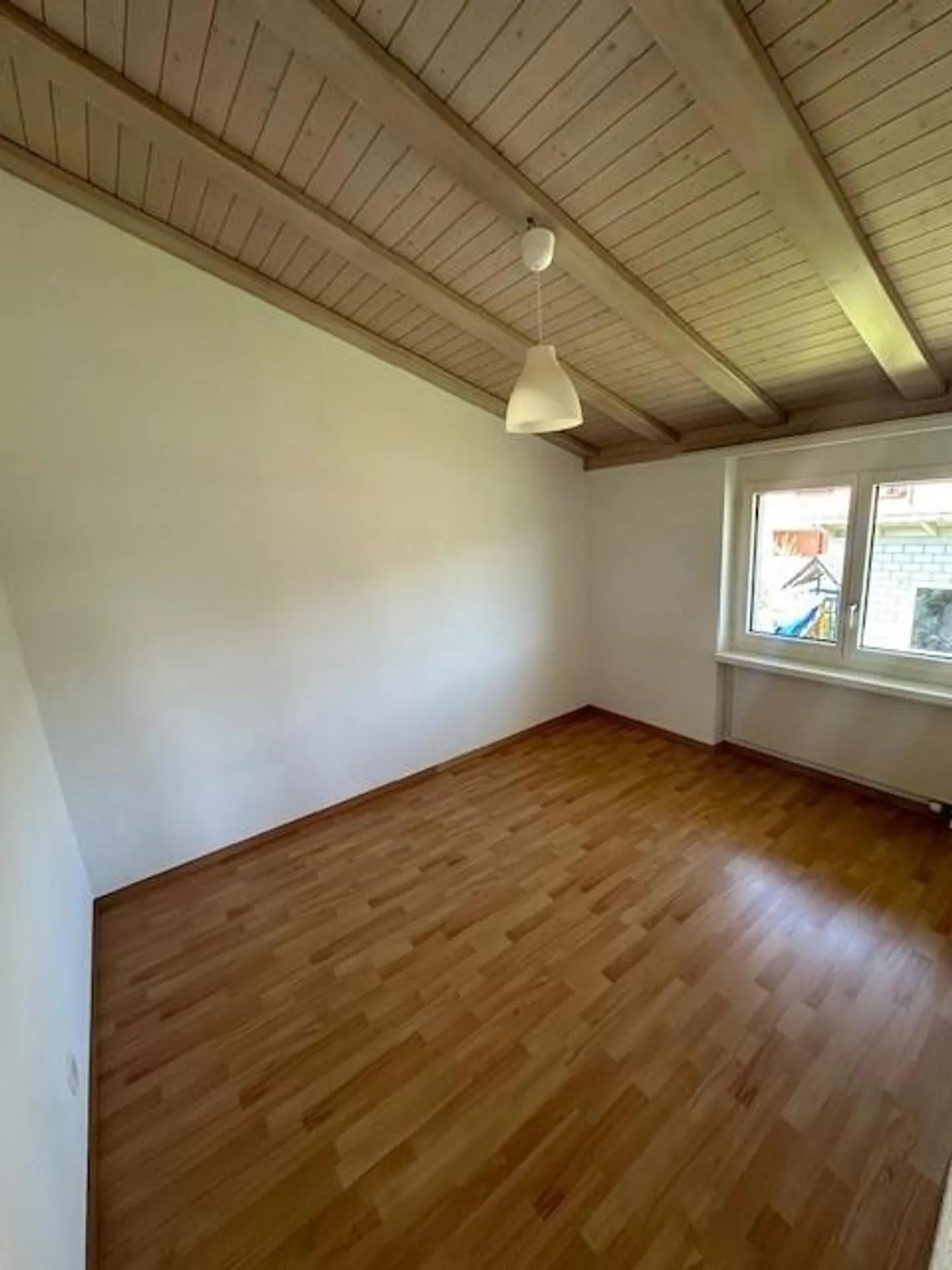 3 1/2 Room Apartment 2nd Floor - Photo 10 of 20