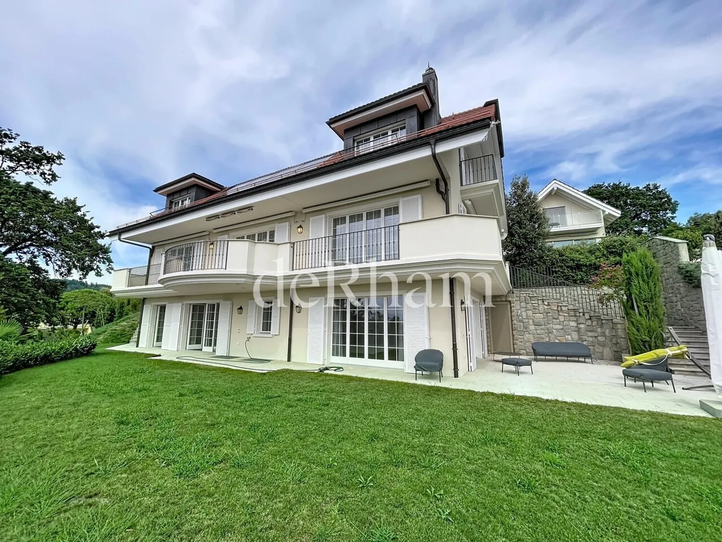 Splendide villa individuelle de 7.5 pièces avec vue imprenable! - Foto 1 von 13