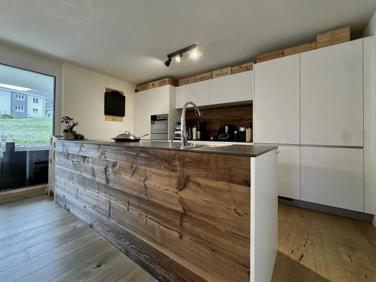 Stilvolle Erdgeschosswohnung - Foto 2 von 16