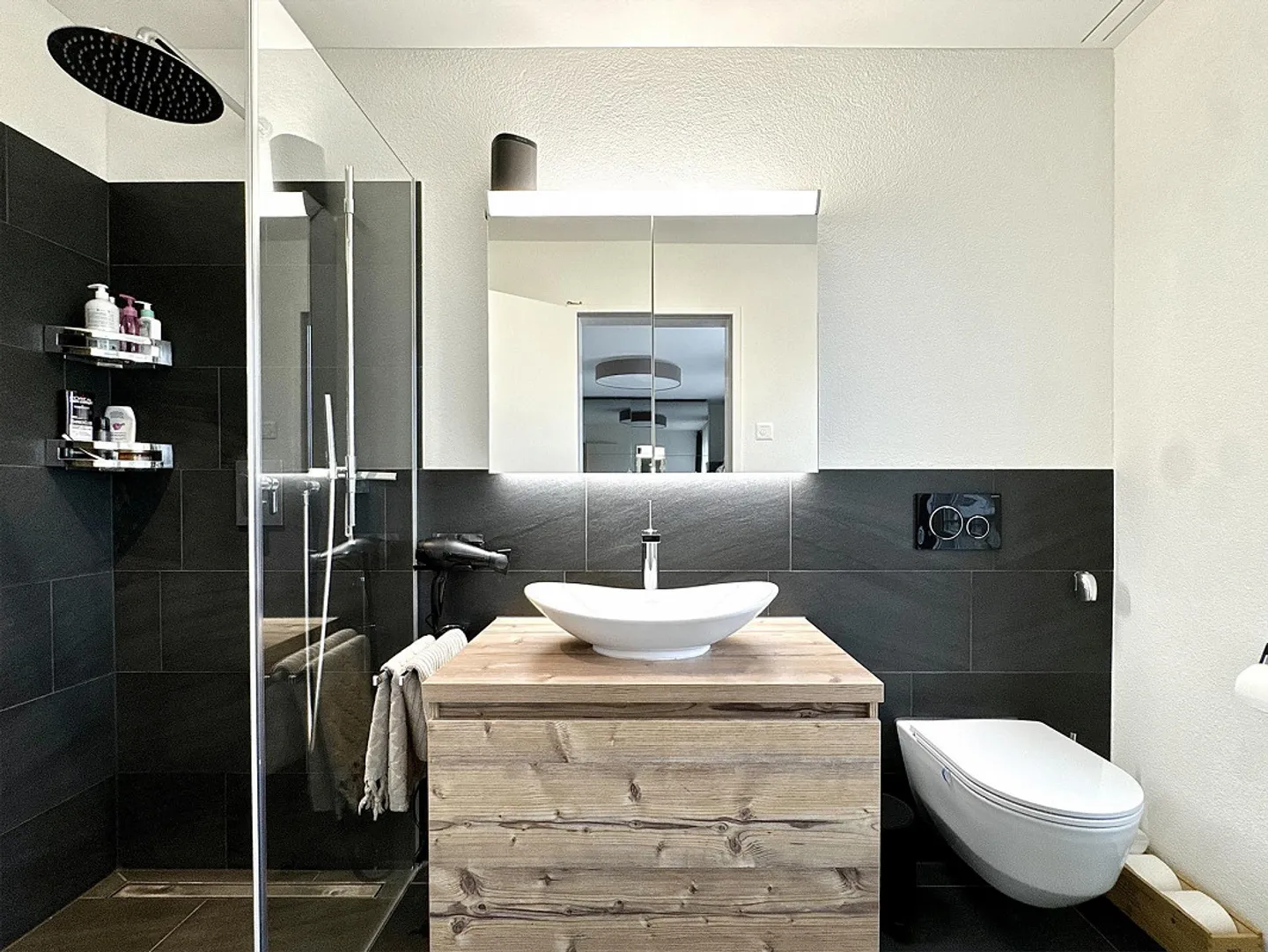 Stilvolle Erdgeschosswohnung - Foto 9 von 16