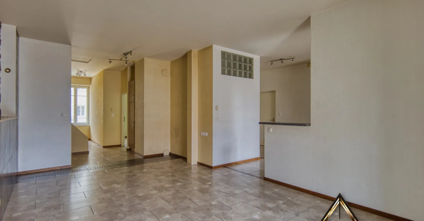 2 + 3.5 Rooms or 5.5 Rooms with Large Balcony? The Choice is Yours! - Photo 6 of 20