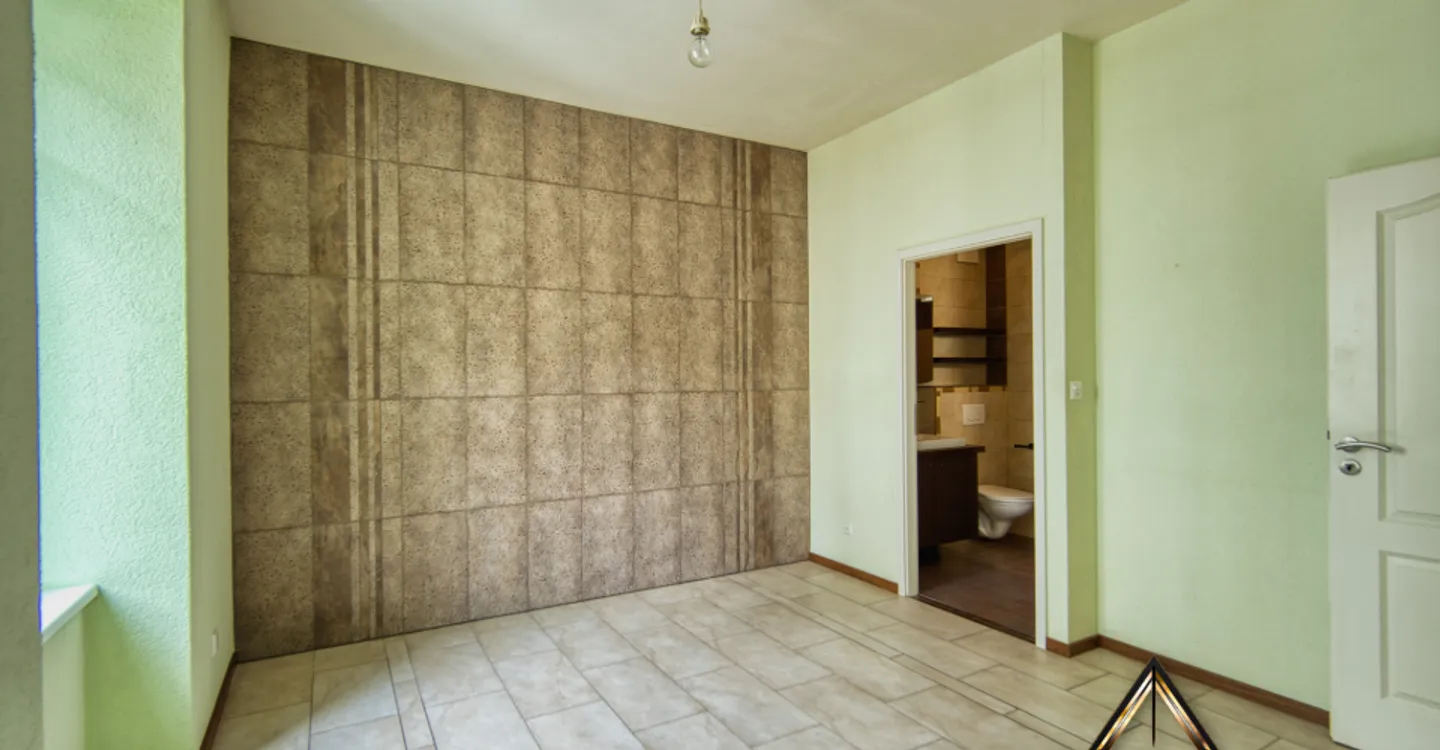 2 + 3.5 Rooms or 5.5 Rooms with Large Balcony? The Choice is Yours! - Photo 8 of 20