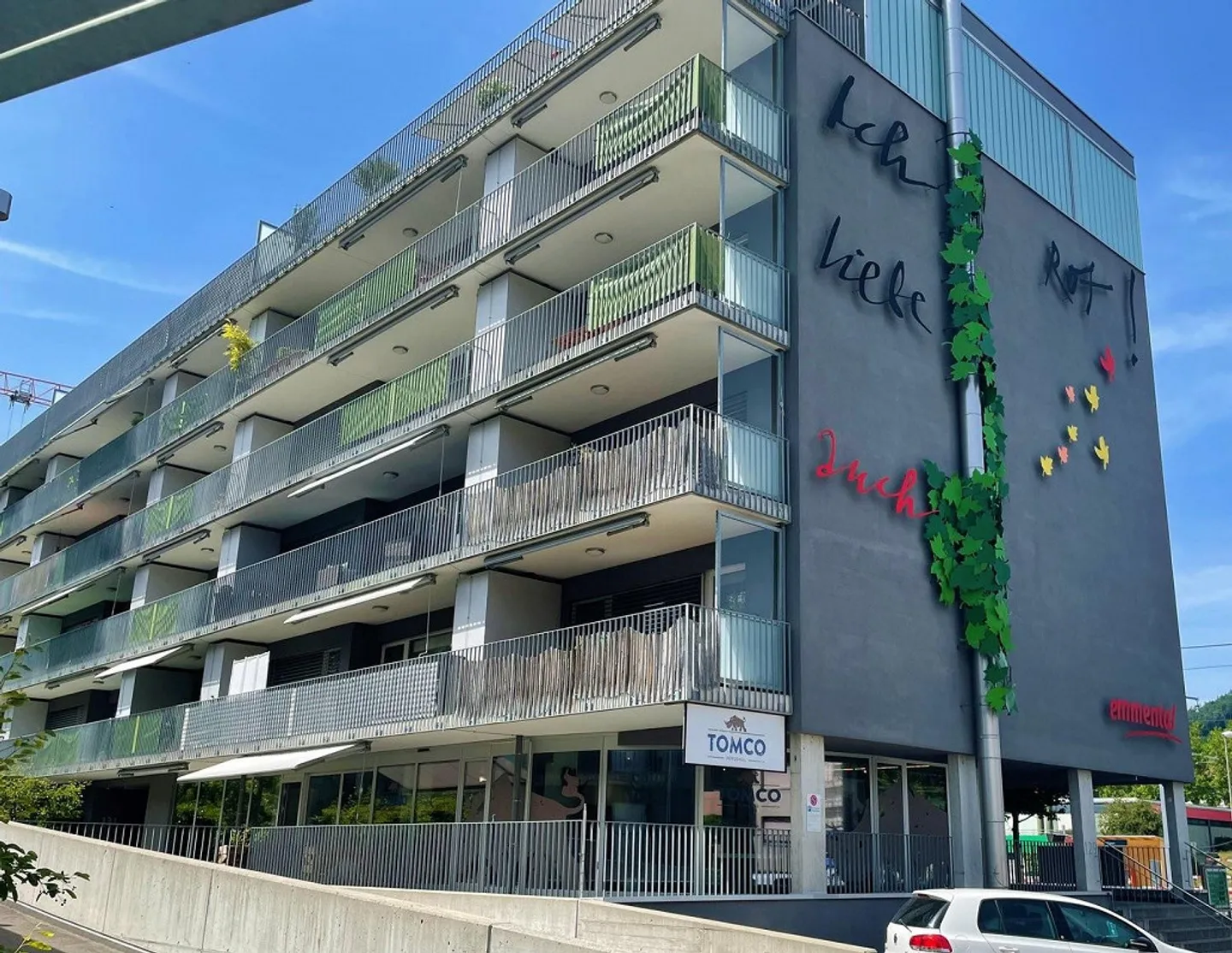 Living with style on Untere Zollgasse in Ittigen - Photo 2 of 11