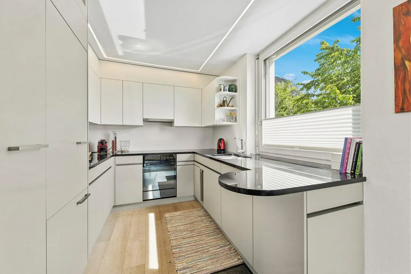 Trin: Apartment with panoramic view and comfortable atmosphere - Photo 3 of 6