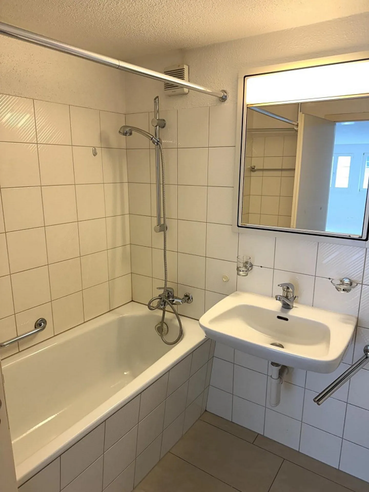 Gemütliche Wohnung mit Alpenblick - Foto 6 von 6