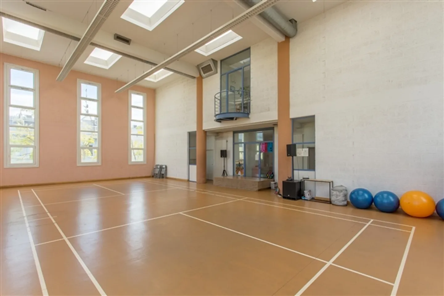 430m2 di uffici al 3° piano (con terrazza) del CTN 12 a Plan-les-Ouates - Foto 4 di 12