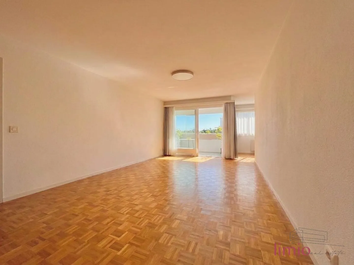 Appartamento luminoso 4.5 locali a Frauenfeld - Foto 1 di 12