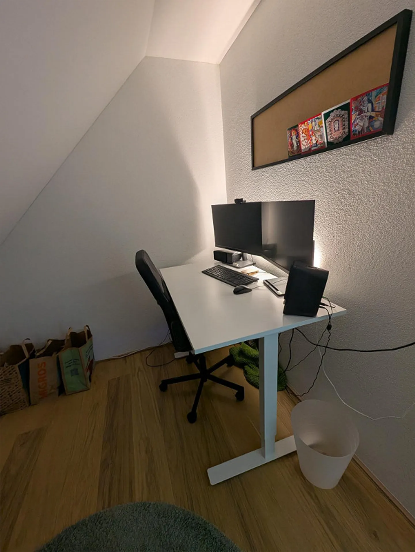 Bellissimo appartamento mansardato di 2,5 stanze - Foto 9 di 21