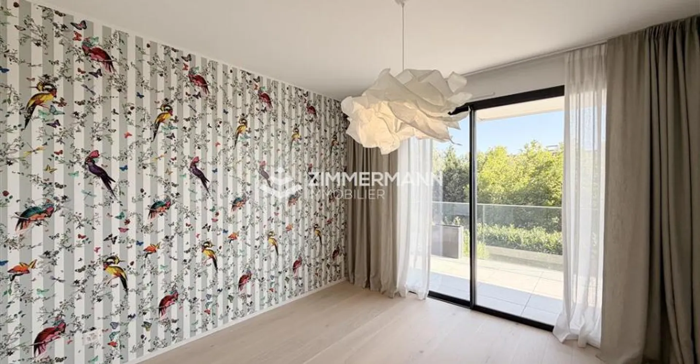 Elegant Apartment with Large Terrace - Photo 8 of 11