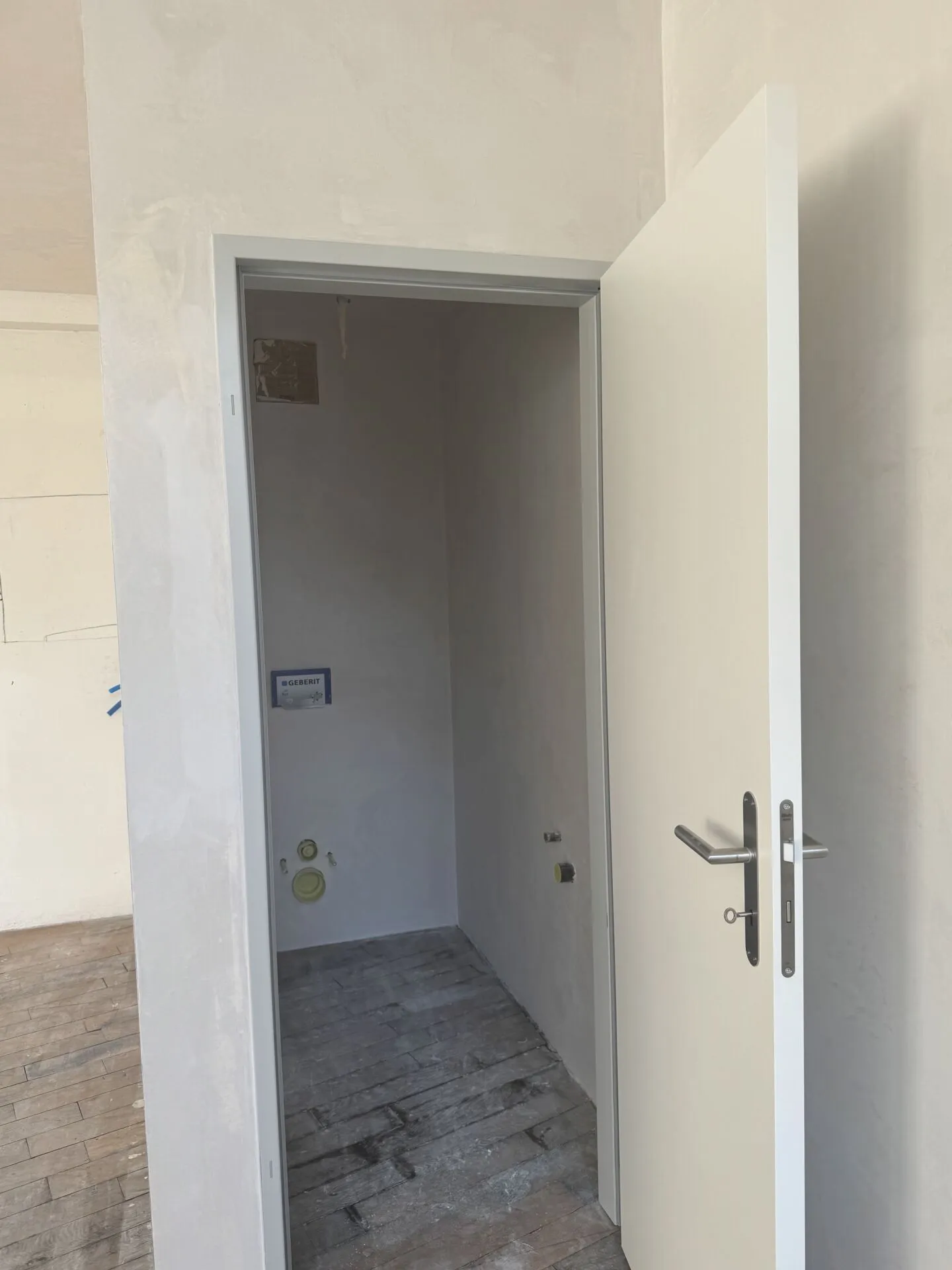 Atelier au 1er étage - Cour arrière de la Hegenheimerstrasse 24 - Photo 3 sur 5