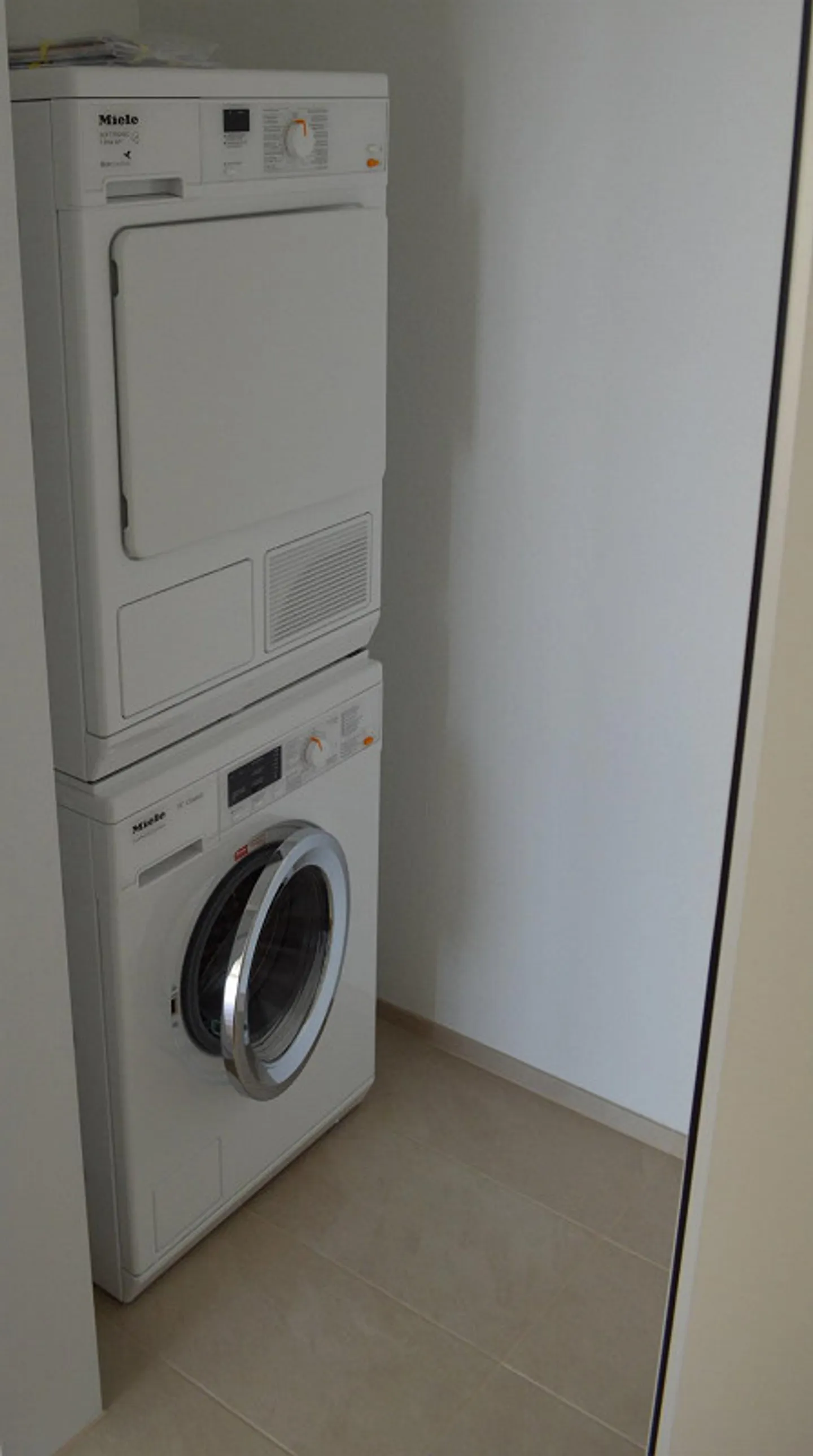 Appartamento 4 1/2 locali, 125 m2 di superficie abitabile, 15 m2 di balcone, 1° piano - Foto 7 di 8