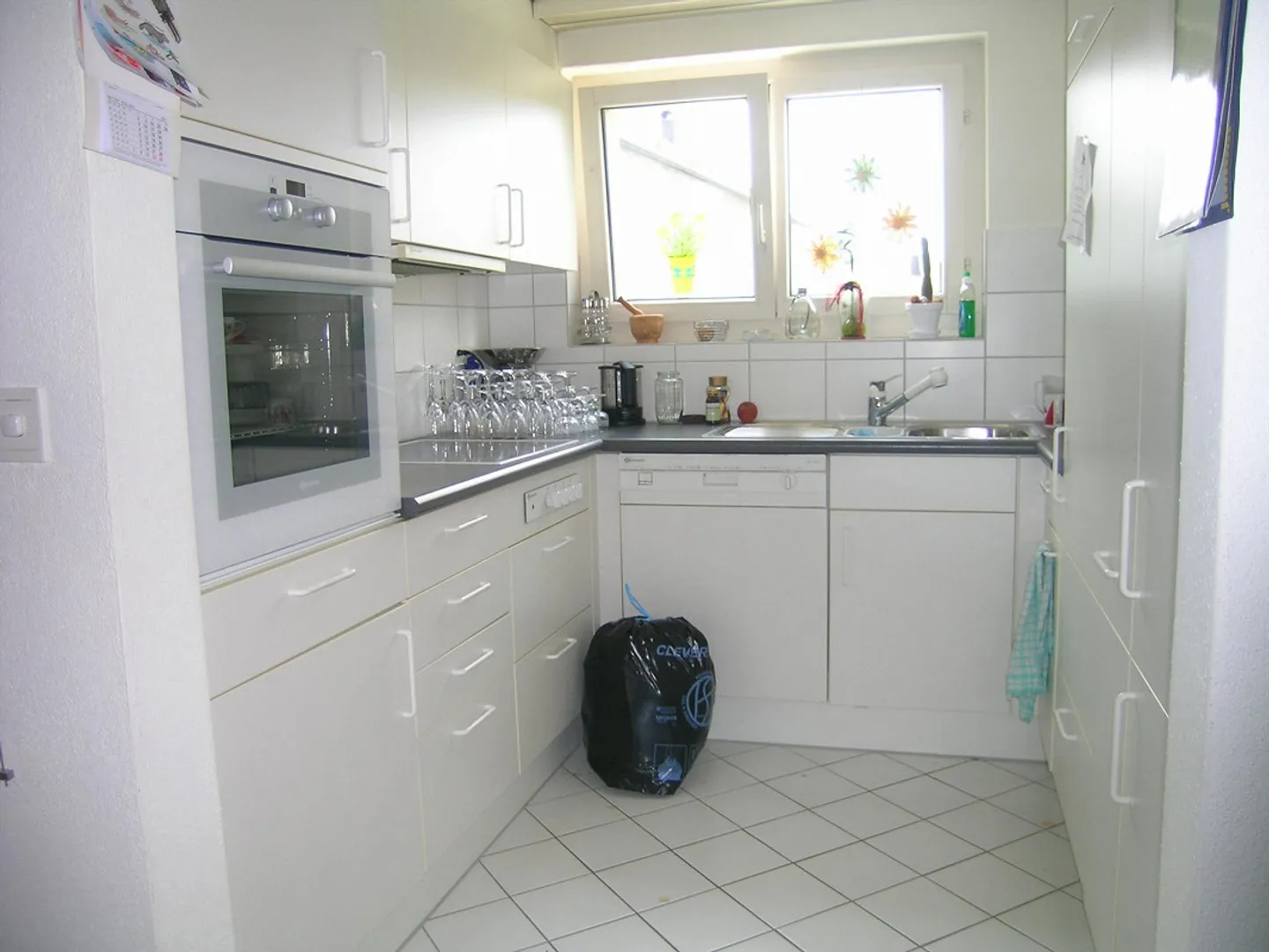 Beautiful apartment, quietly located yet close to the city center - Photo 1 of 10