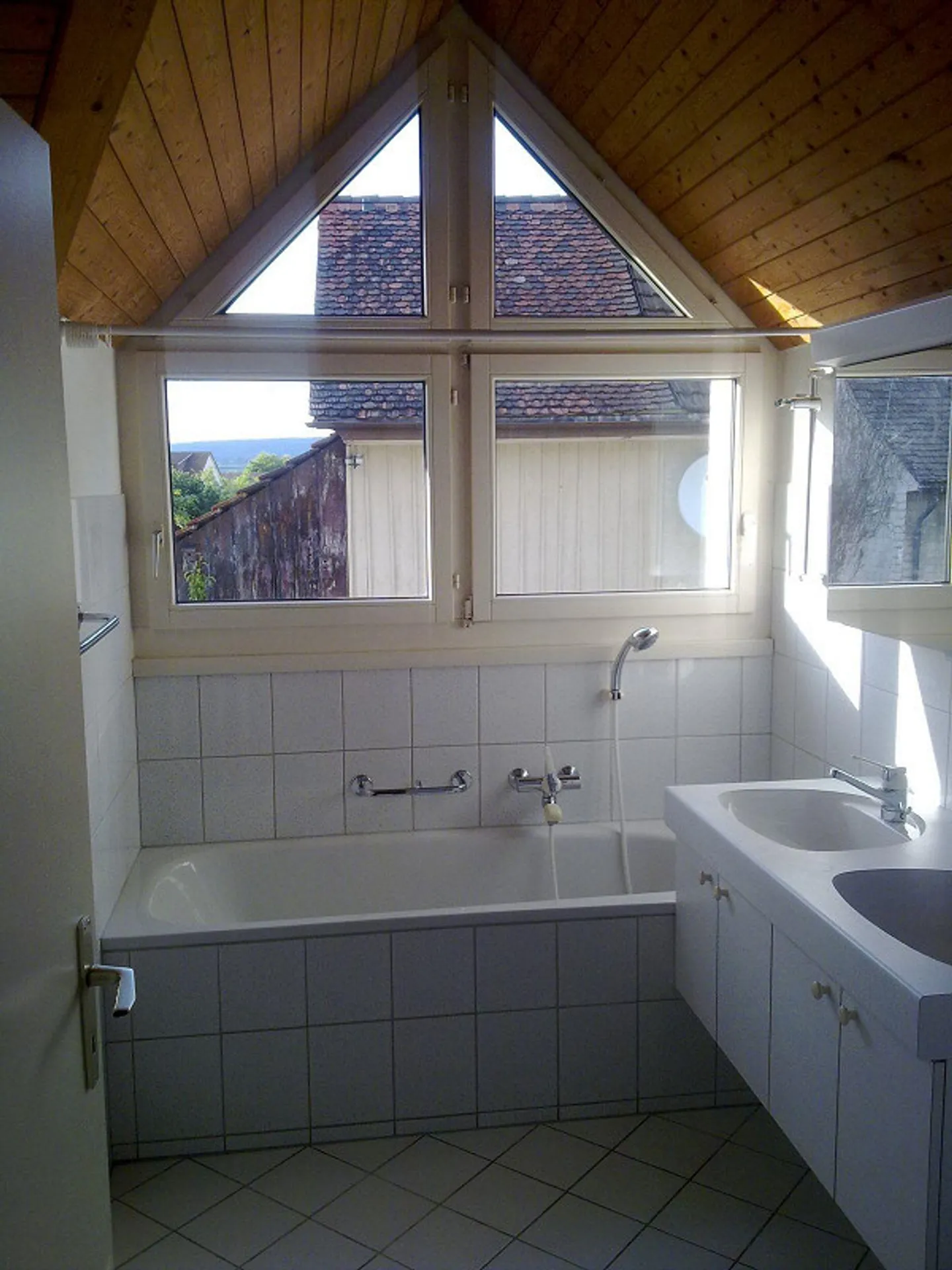 Beautiful apartment, quietly located yet close to the city center - Photo 7 of 10