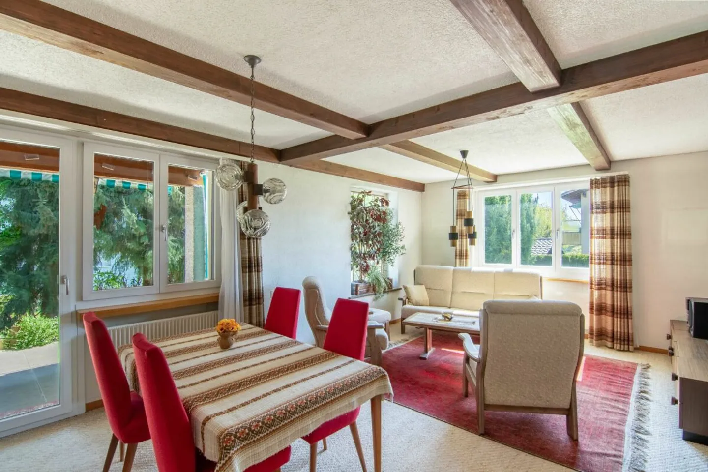 Casa indipendente di 8,5 stanze con spazio e tempo per la tua vita familiare e le tue idee personali! - Foto 2 di 20