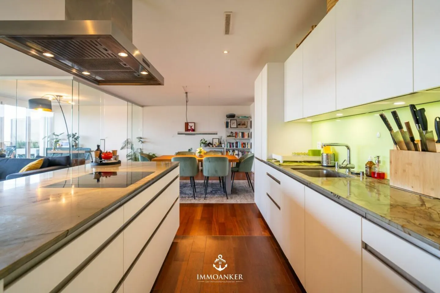 Stilvolle Wohnung mit Terrasse - Foto 6 von 13