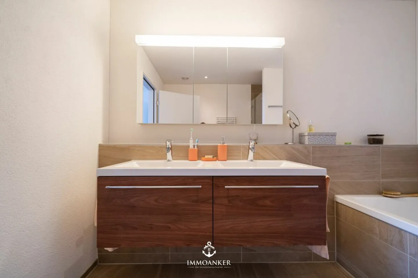 Stilvolle Wohnung mit Terrasse - Foto 11 von 13