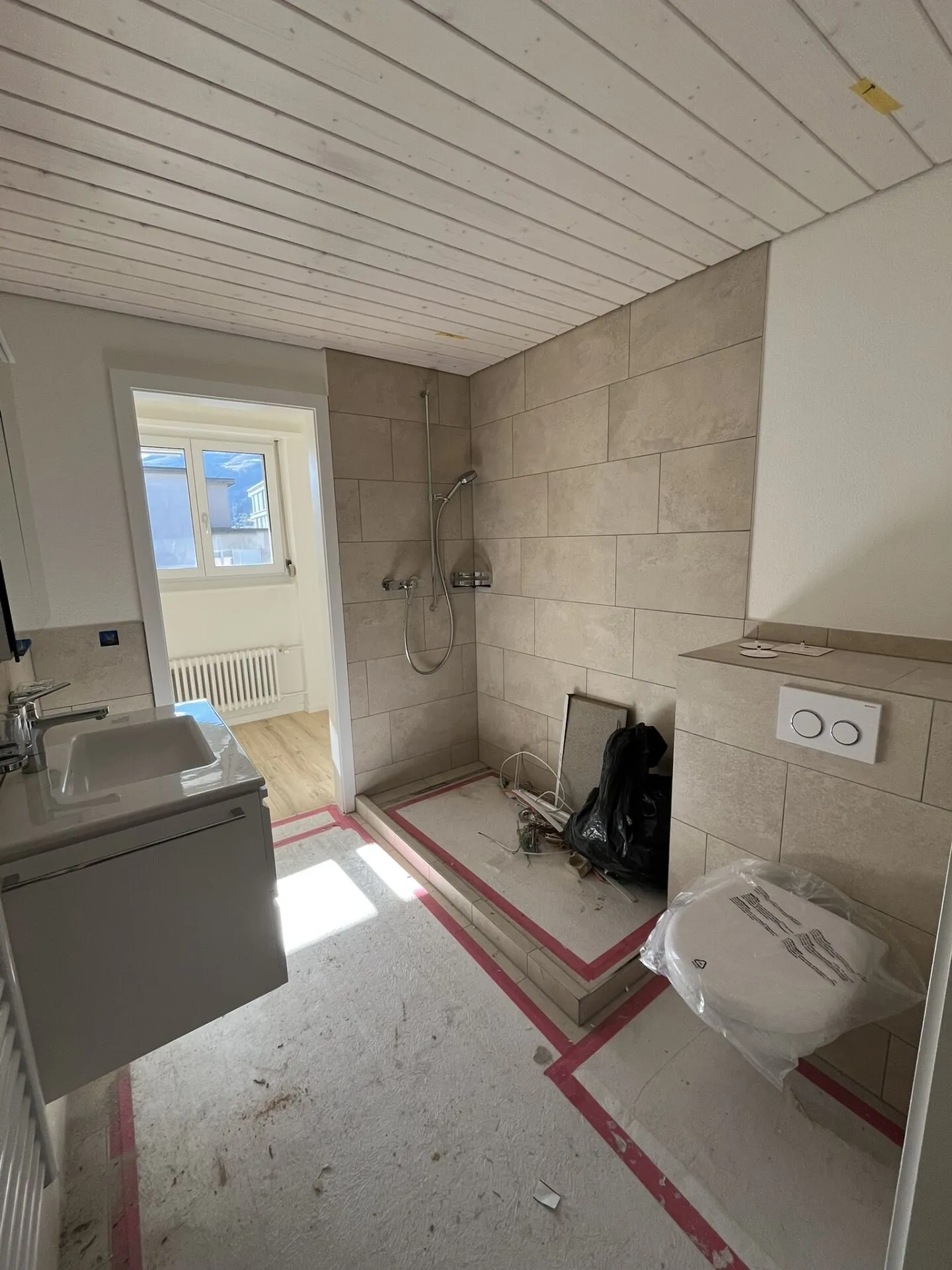 Appartamento attico di 3,5 stanze in affitto a lungo termine - Foto 5 di 8