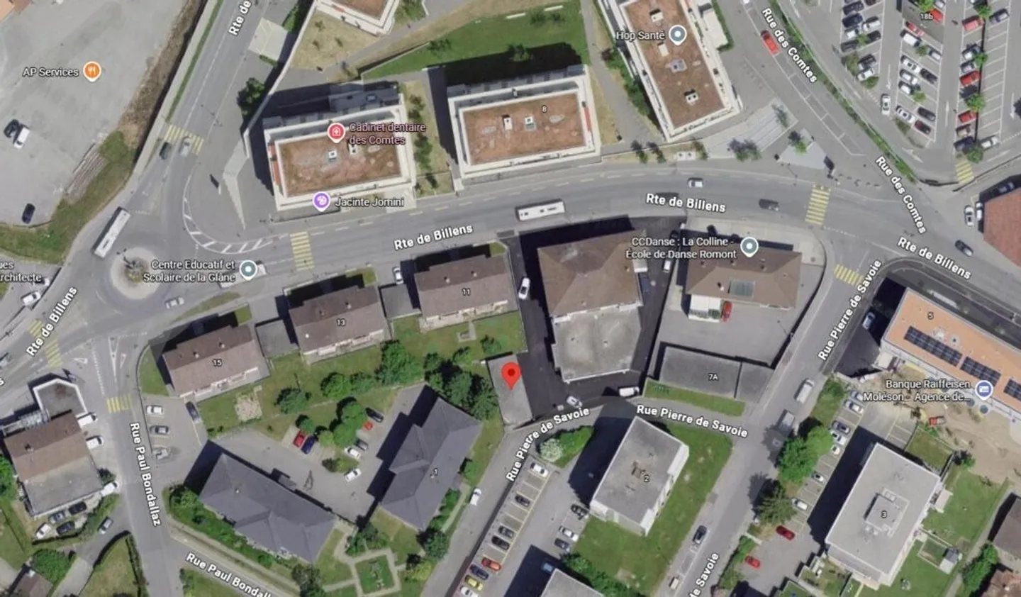 Box garage individuale in affitto vicino alla stazione e ai negozi. - Foto 2 di 2