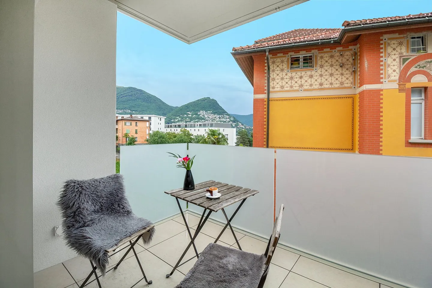 Appartement élégant dans un complexe résidentiel moderne - Photo 4 sur 8