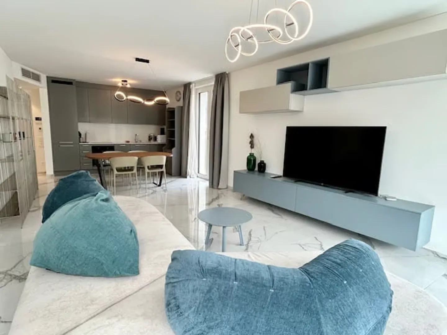 Penthouse mit Panoramaterrasse - Foto 13 von 23