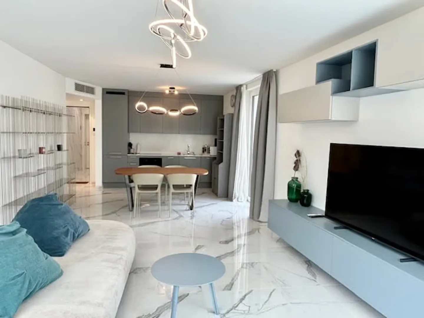 Penthouse mit Panoramaterrasse - Foto 15 von 23