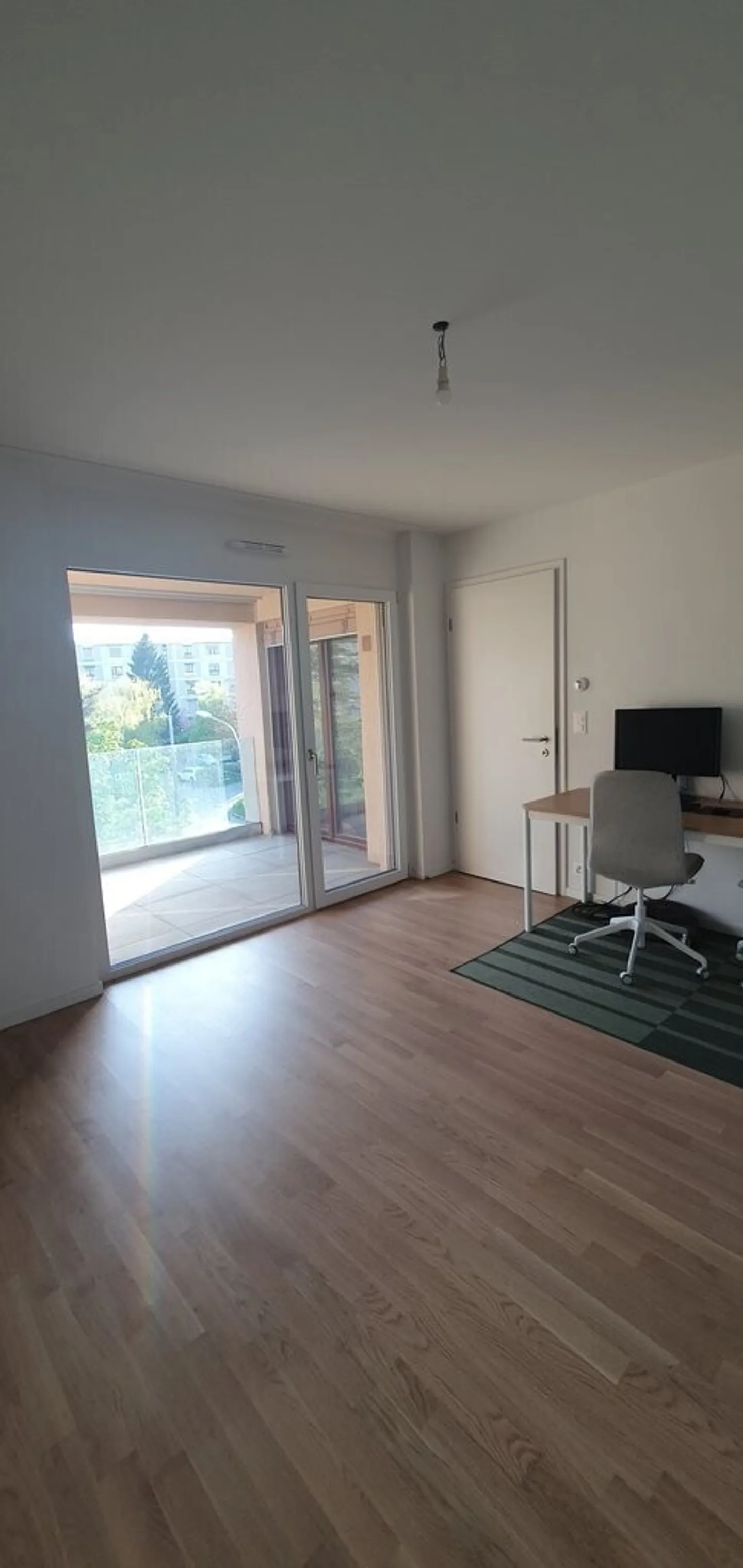 Beautiful 2.5 room apartment for rent! - Photo 7 of 10