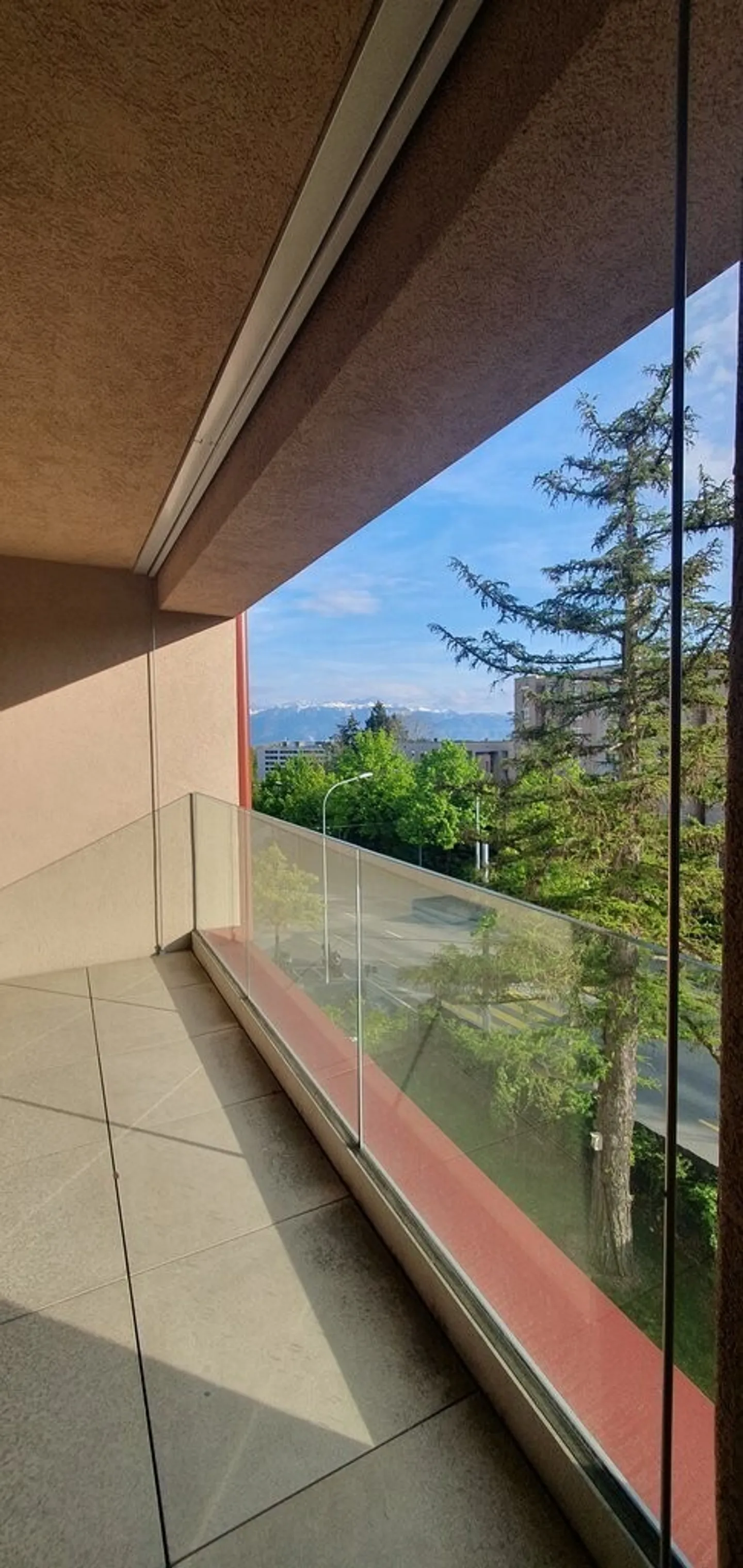 Beautiful 2.5 room apartment for rent! - Photo 9 of 10