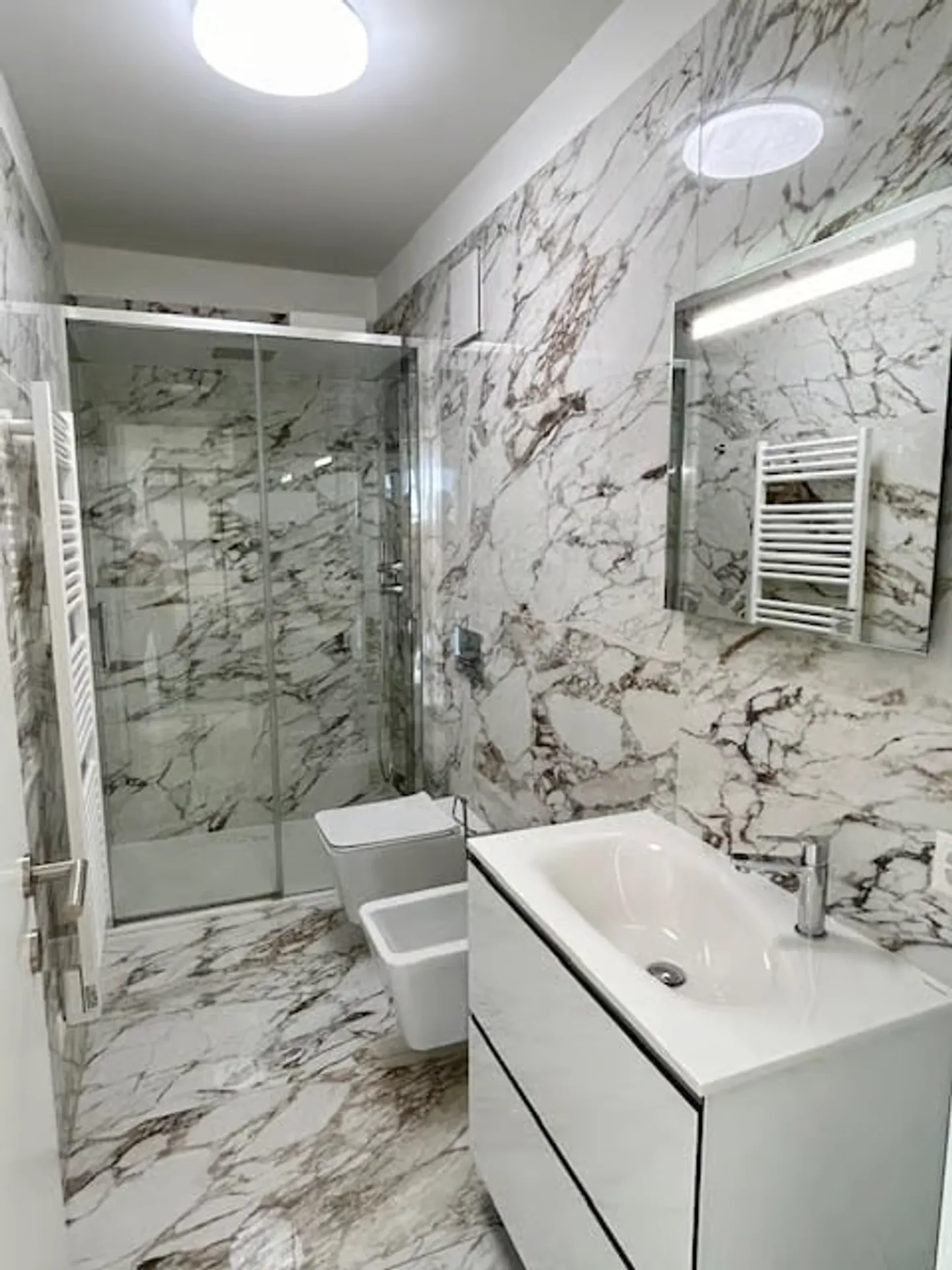 Penthouse mit Panoramaterrasse - Foto 18 von 23