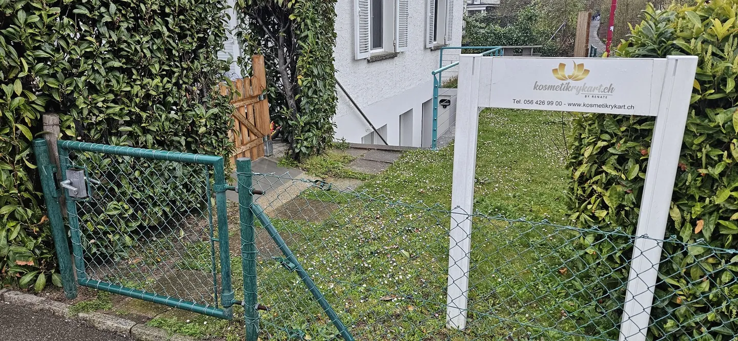 Spazio ufficio attraente - Foto 2 di 8