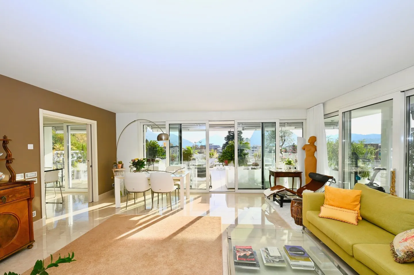 Penthouse Esclusivo con Terrazza - Foto 5 di 17