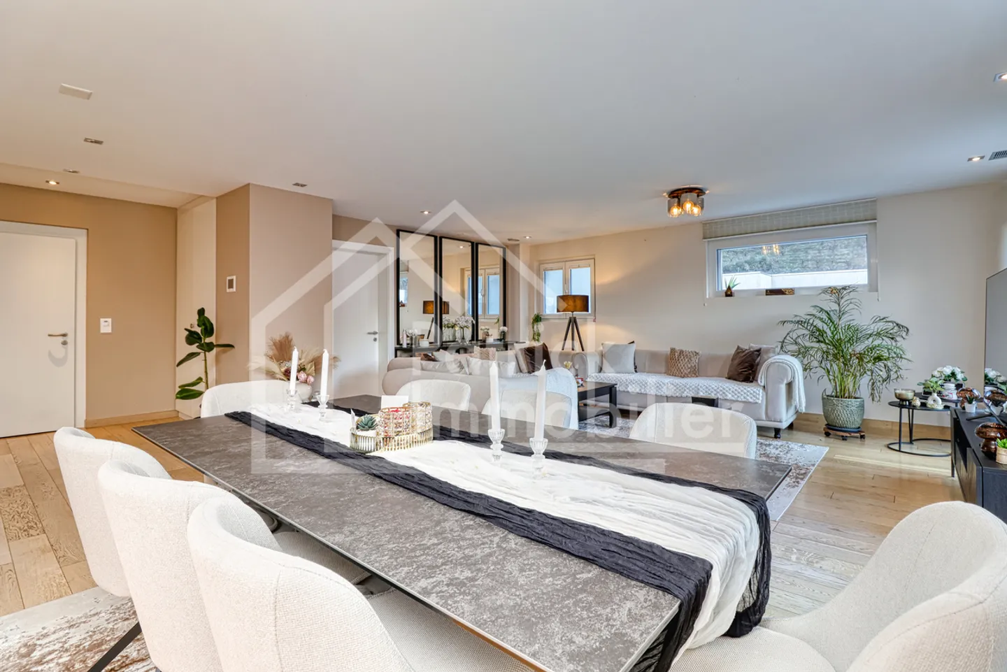 Magnificent penthouse of 165m2 in the heart of Aproz - Photo 3 of 12