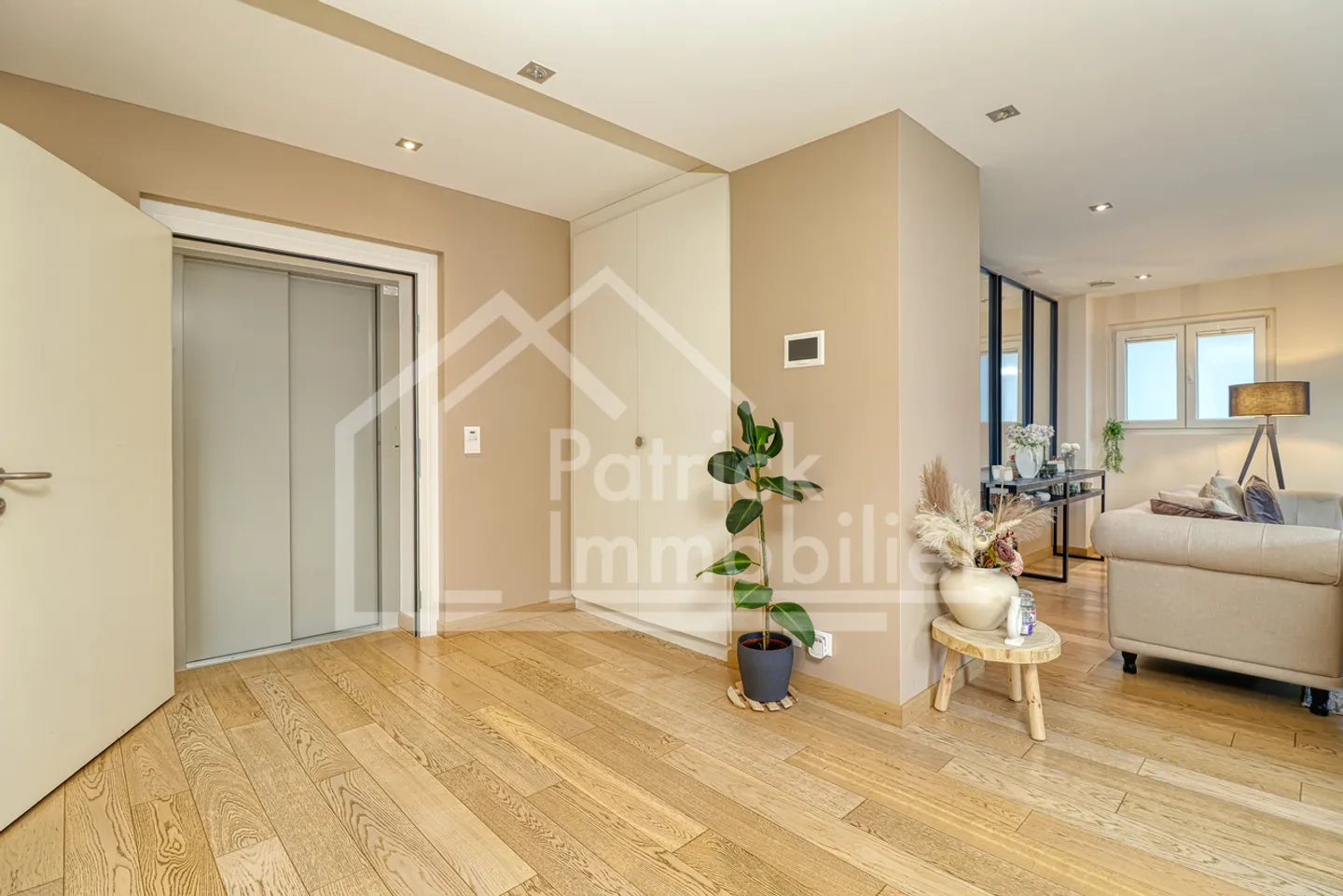 Magnificent penthouse of 165m2 in the heart of Aproz - Photo 4 of 12