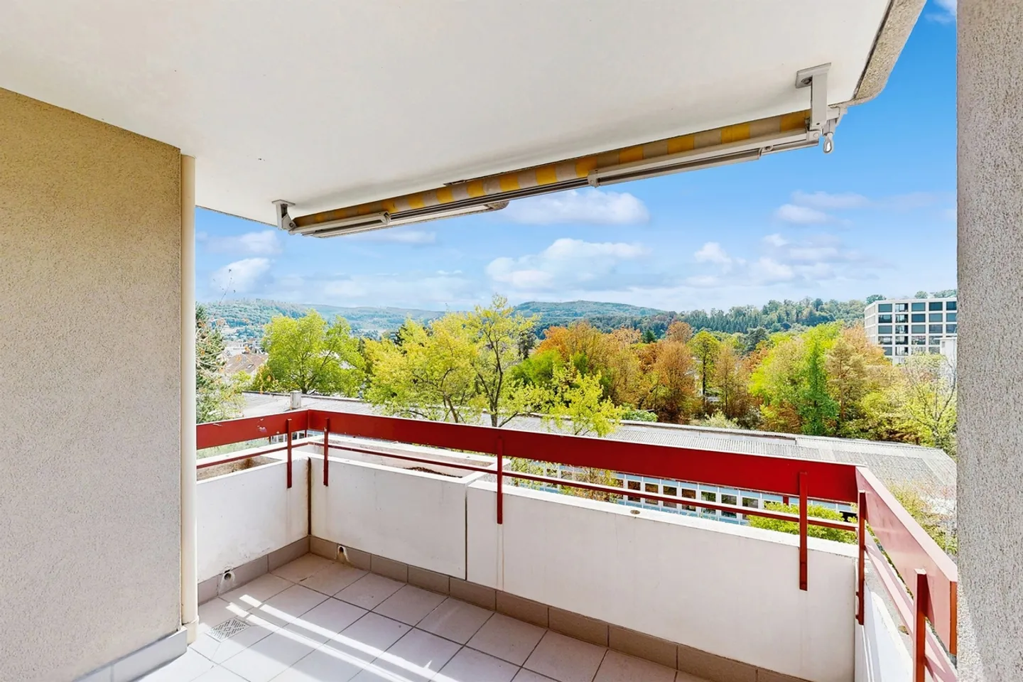 Moderne 3.5-Zimmer Wohnung - Foto 6 von 9