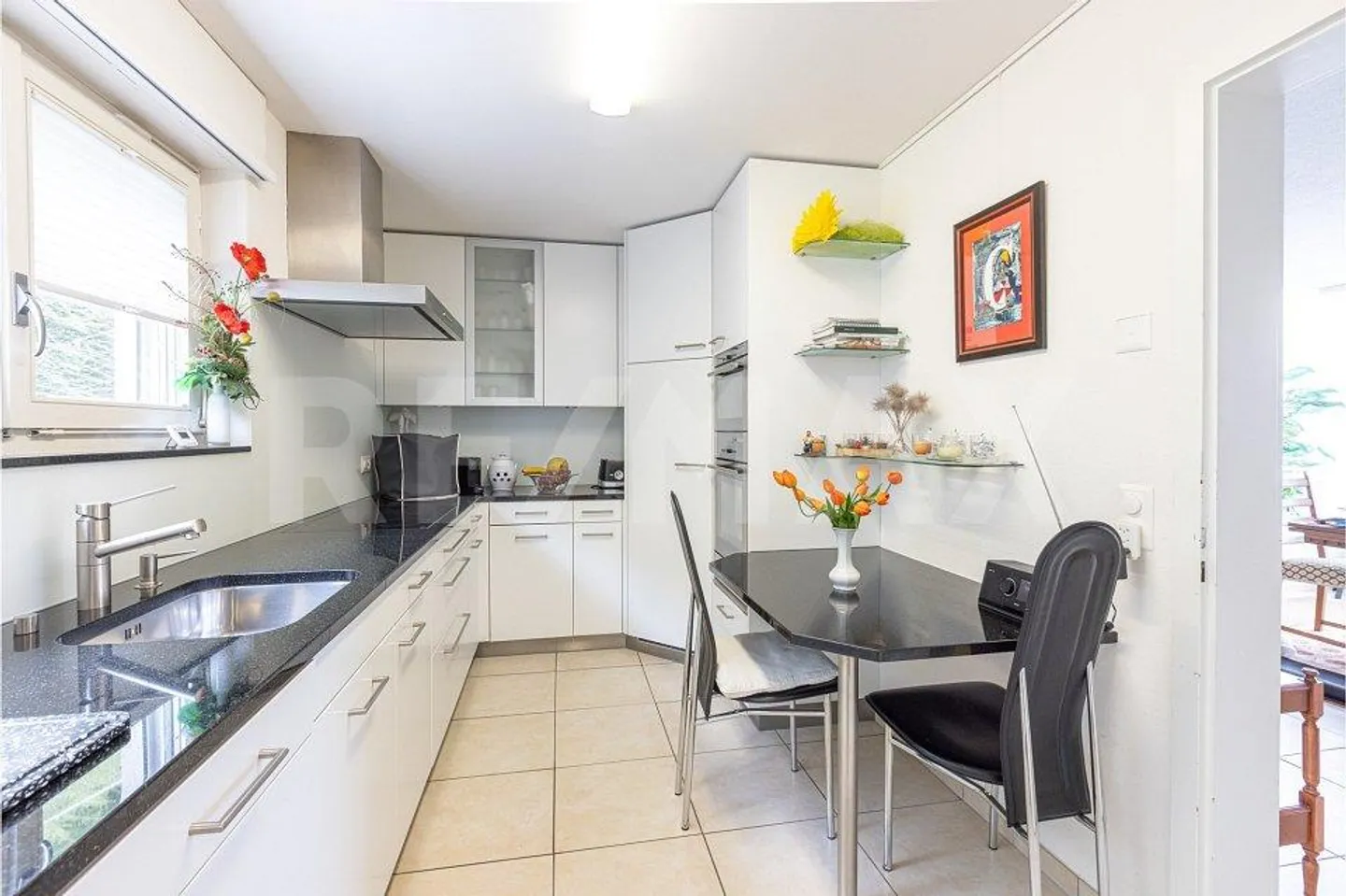 Esclusiva villa unifamiliare di 7 stanze, con piscina interna e giardino d'inverno, 6430 Schwyz - Foto 8 di 13